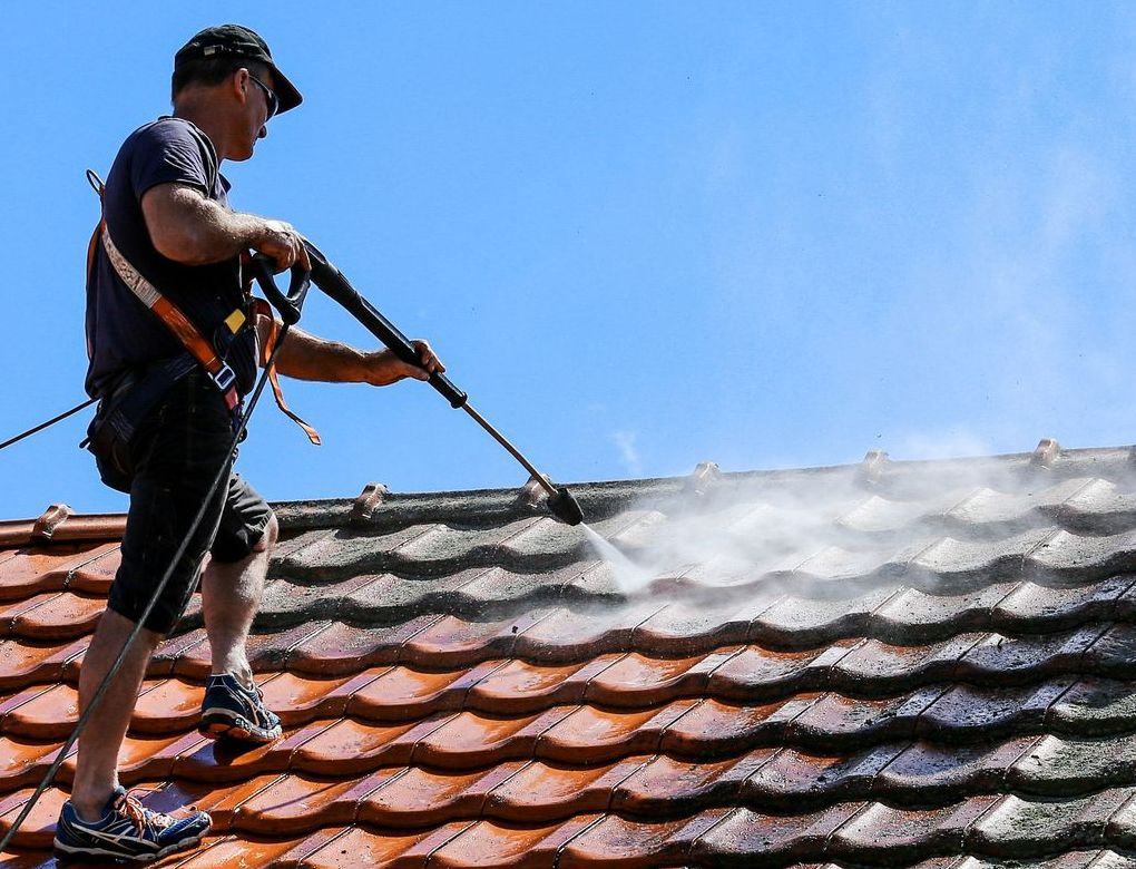 professional roof cleaner in Wirral